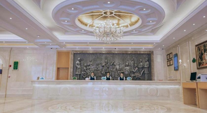 Vienna International Shenzhen Tianan Digital City Exterior photo