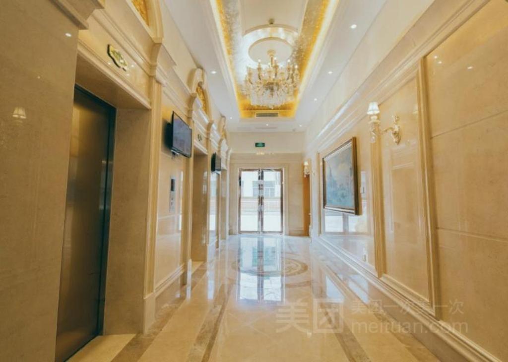 Vienna International Shenzhen Tianan Digital City Exterior photo